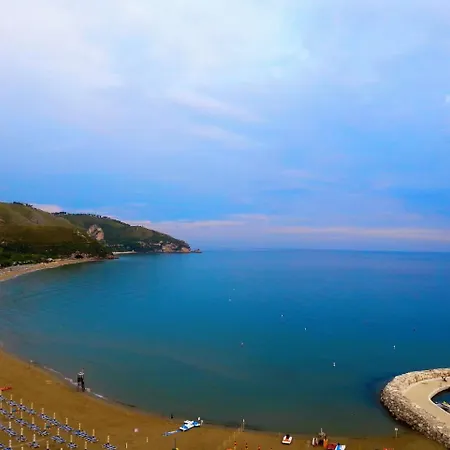 Casa Ares Sperlongaresort 公寓 斯佩隆加